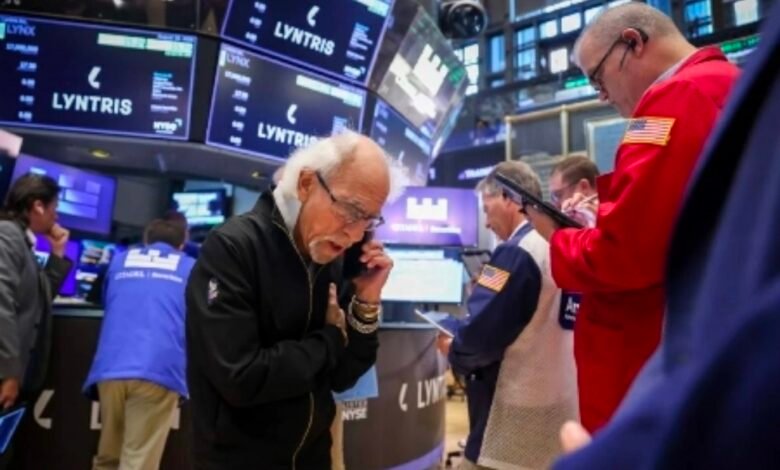 أسبوع ثقيل على الأسواق العالمية.. خسائر تمتد من وول ستريت إلى اليابان وأوروبا