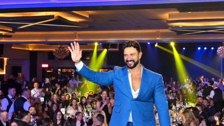 أمسية فنية في ديترويت: جمهور وارن يشارك كريم نور بالغناء