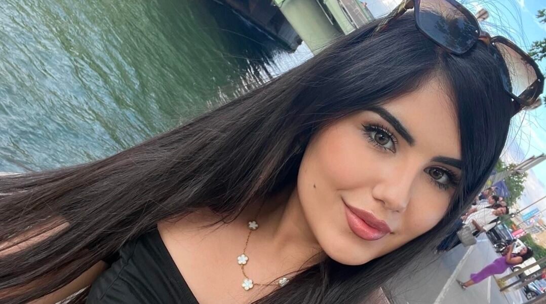 نرمين عسل… أناقة ناعمة تصنع نجومية صاعدة من باريس