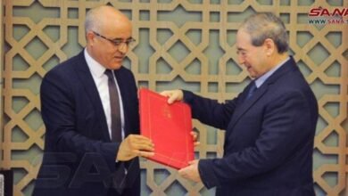 المقداد يتسلم أوراق اعتماد السفير التونسي لدى سوريا